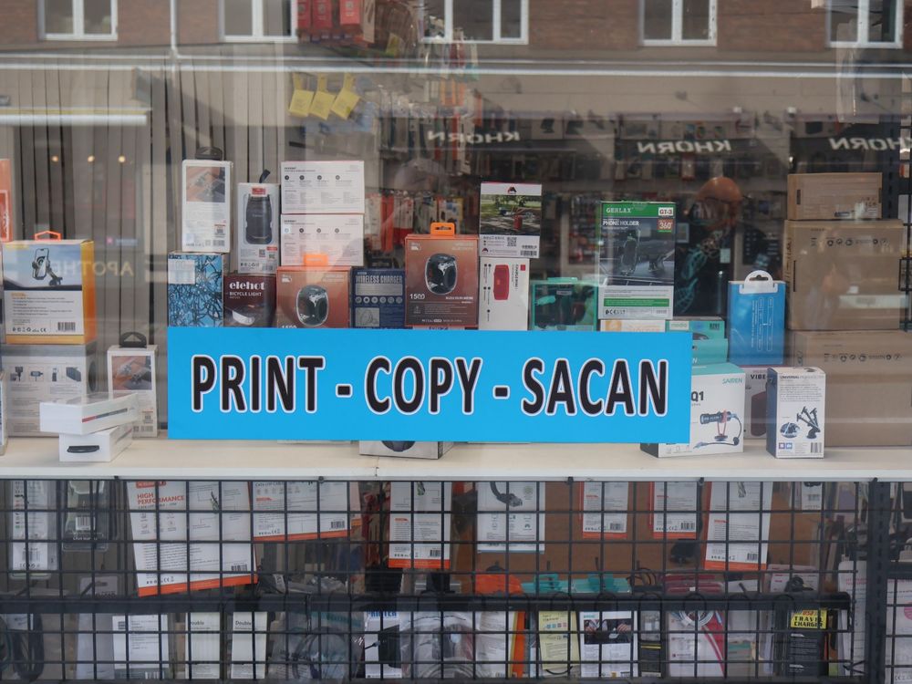 Print hos Electronic Center
